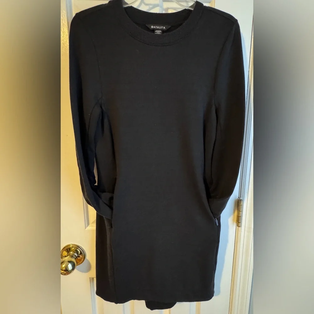 Athleta Coaster Luxe Sweatshirt Dress Black with 2 Zip Pockets & Thumb Holes EUC